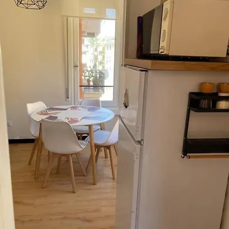 A Due Passi Dalla 公寓 里瓦特里戈索